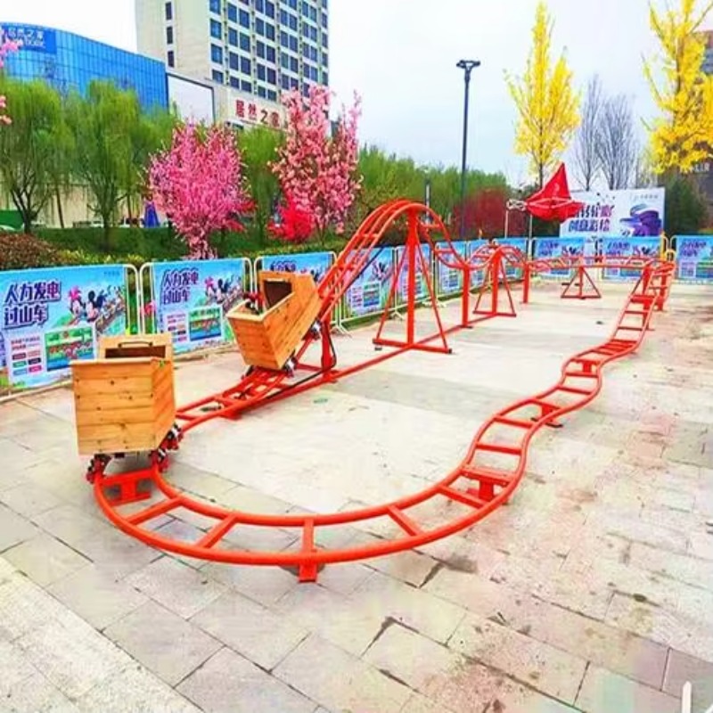 قاعدة أسطوانية صغيرة غير مدعوم - مراجعة Kids Outdoor Treehouse وسعره