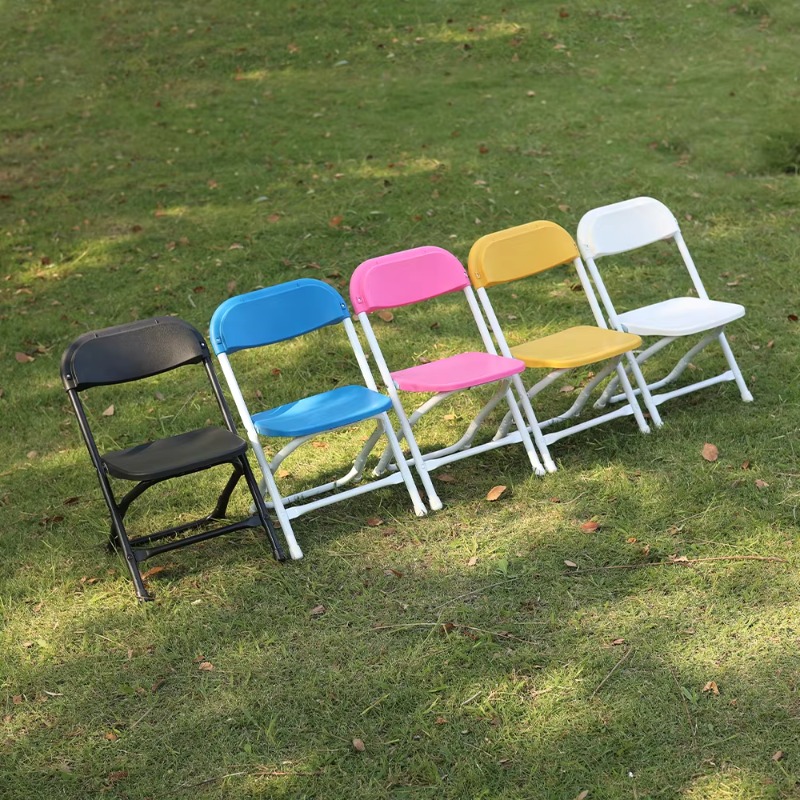 كرسي قابل للطي للأطفال من الفو - مراجعة Kids Outdoor Furniture وسعره